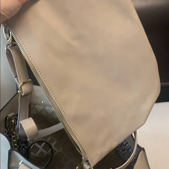 Handbag - Picture 5 of 6